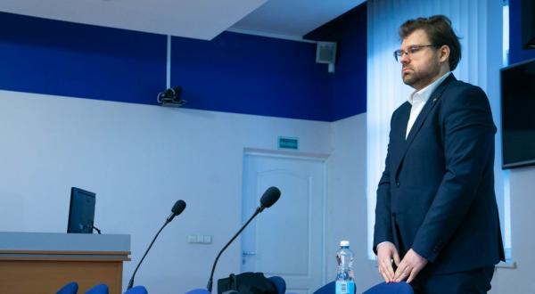 K. Bartoševičius grąžina Seimui už parlamentines lėšas pirktą kompiuterį, juo domėjosi galimą vaikų tvirkinimą tyrusi teisėsauga
