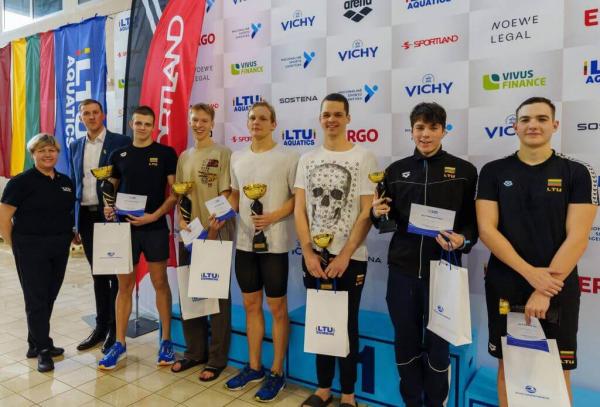Lietuvos plaukimo čempionate – panevėžiečių triumfas