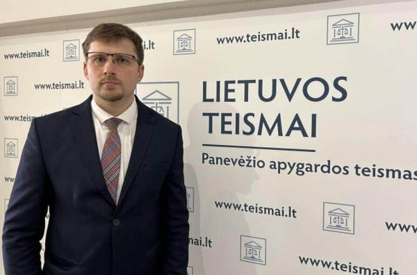 Panevėžio apygardos teisme pradeda dirbti teisėjas Ignas Totilas
