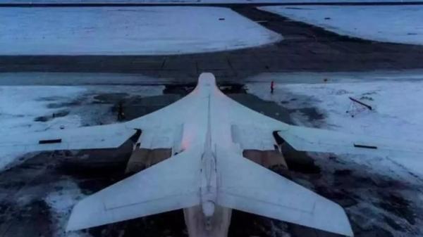 Karybos ekspertai: gerokai praretintas Rusijos teroristų karo lėktuvų parkas