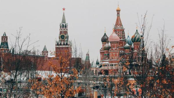 Rusijos ekonomika stiprėja: kodėl nepasiteisino Vakarų sankcijos?