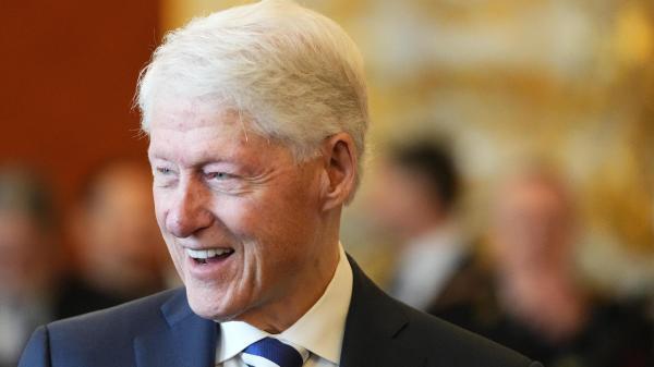 Buvęs JAV prezidentas B. Clintonas: NATO plėtra į rytus buvo teisingas sprendimas