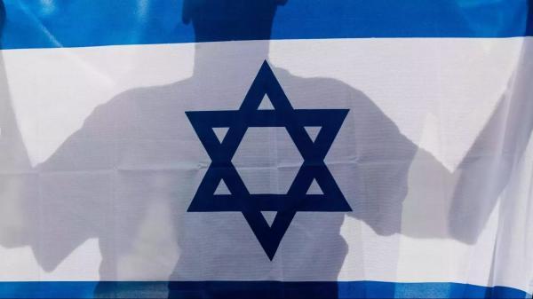 Izraelis neigia Gazos Ruožo sveikatos apsaugos ministerijos pranešimą, kad jo kariai apšaudė pagalbos sunkvežimius