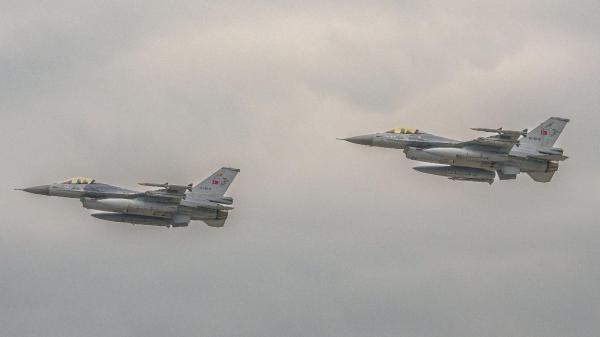 Rotacinė oro gynyba skinasi kelią į priekį, tačiau detalių NATO kol kas neatskleidžia