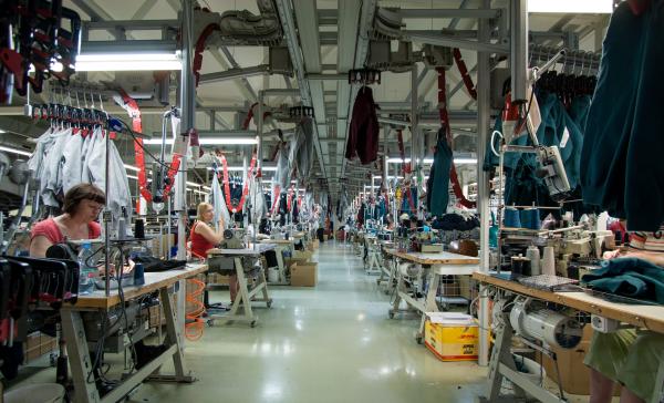 Tekstilininkų iššūkis – siuvėjų trūkumas