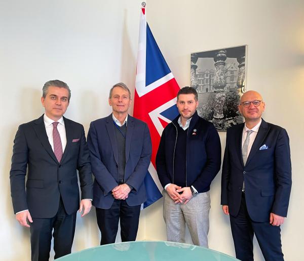 „EMBank“ atstovai susitiko su Jungtinės Karalystės ambasadoriumi Lietuvoje