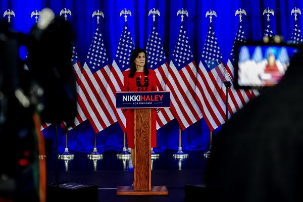 N. Haley stabdo savo rinkimų kampaniją kovoje dėl JAV prezidento posto