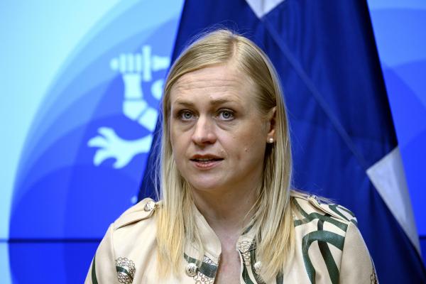 Ministrė: Suomija neatmeta galimybės siųsti Vakarų karius į Ukrainą