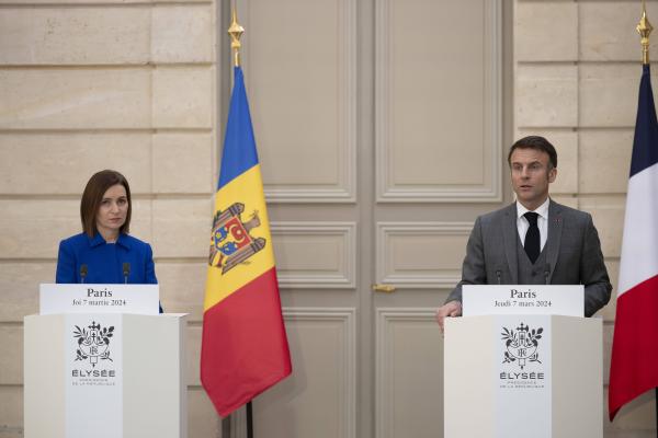E. Macronas išreiškė tvirtą paramą Moldovai