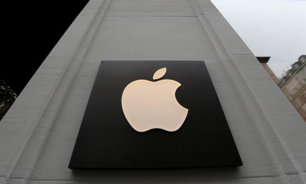 „Apple“ ir „Shutterstock“ pasirašė sutartį dėl dirbtinio intelekto mokymo vaizdo srityje