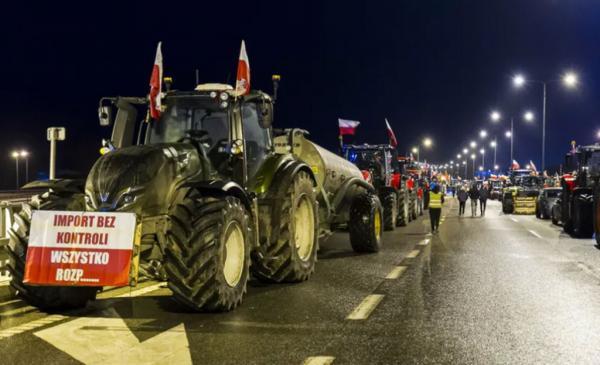 Protestuojantys lenkų ūkininkai grasina Lietuvos–Lenkijos sienos blokada