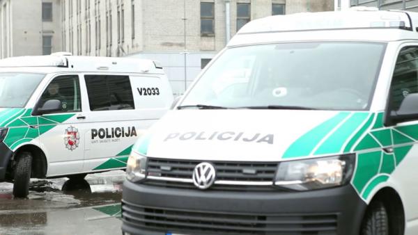Išpuolis Kauno rajone: sumušė garažo savininką, pavogė daiktus ir suniokojo remontuojamus automobilius