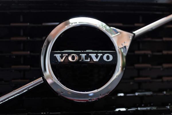 Visame pasaulyje populiarūs Volvo automobiliai: ką būtina apie juos žinoti?