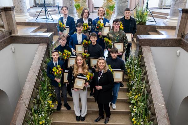 Nepriklausomybės atkūrimo dieną jauniesiems Vilniaus garsintojams išdalyti Mažieji Kristoforai