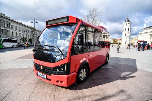 Verslas kritikuoja Vilniaus norą žmones vežti elektra varomu transportu
