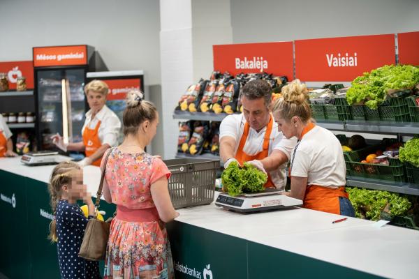 Lietuvoje atidarytose maisto atiduotuvėse – vis daugiau lankytojų