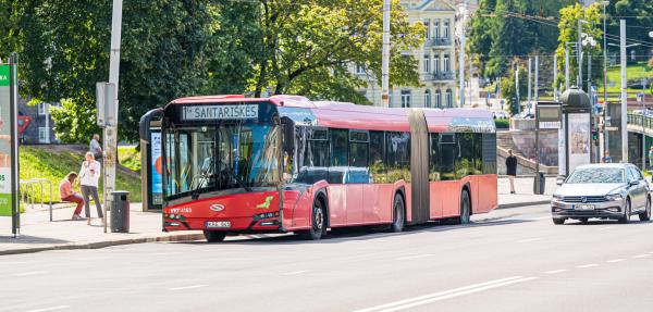 Studentų tyrimas: Vilniaus viešasis transportas turi trūkumų