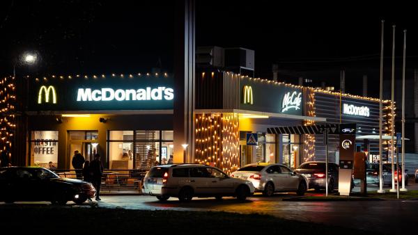 „McDonald‘s“ tinklo restoranai tampa „WcDonald‘s“