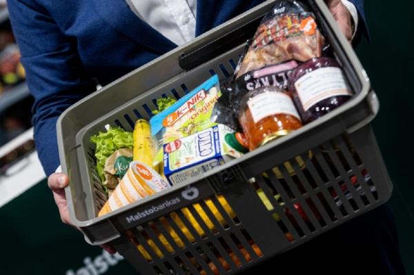 Maisto produktų krepšelis balandį brango