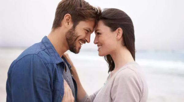 5 mokslininkų patvirtinti meilės iš pirmo žvilgsnio požymiai