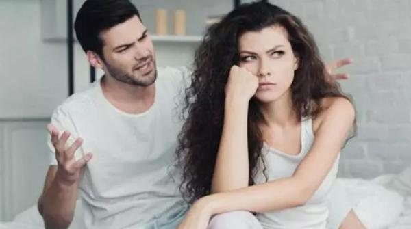 7 ženklai, kad esate nelaimingas santykiuose: atkreipkite dėmesį