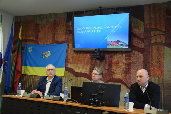 Diskutuota apie Vilkaviškio miesto baseino įrengimo galimybes