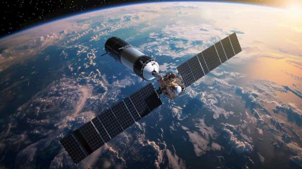 „SpaceX“ į orbitą paleido naujos kartos aplinkos stebėsenos palydovą