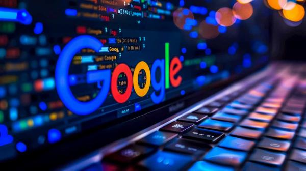 „Google“ teigia, kad kriptovaliutų sukčiai verčia ją atrodyti prastai
