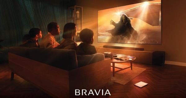 Kino teatras atkeliauja į namus: „Sony“ pristato naujuosius ryškiausius bei geriausiai skambančius „BRAVIA“ televizorius pagerinančius filmų žiūrėjimą namuose
